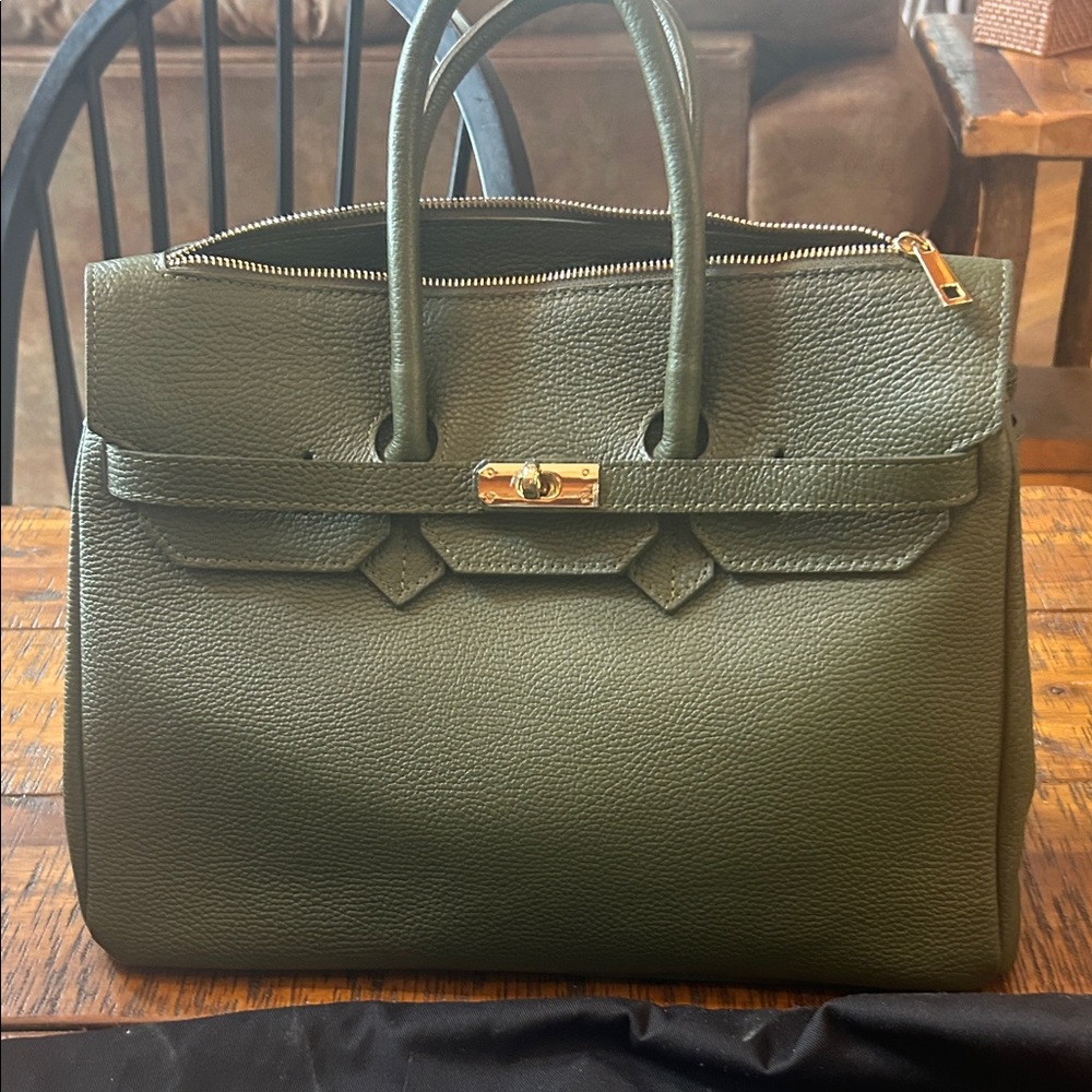 Mad Dog Olive Green Handbag